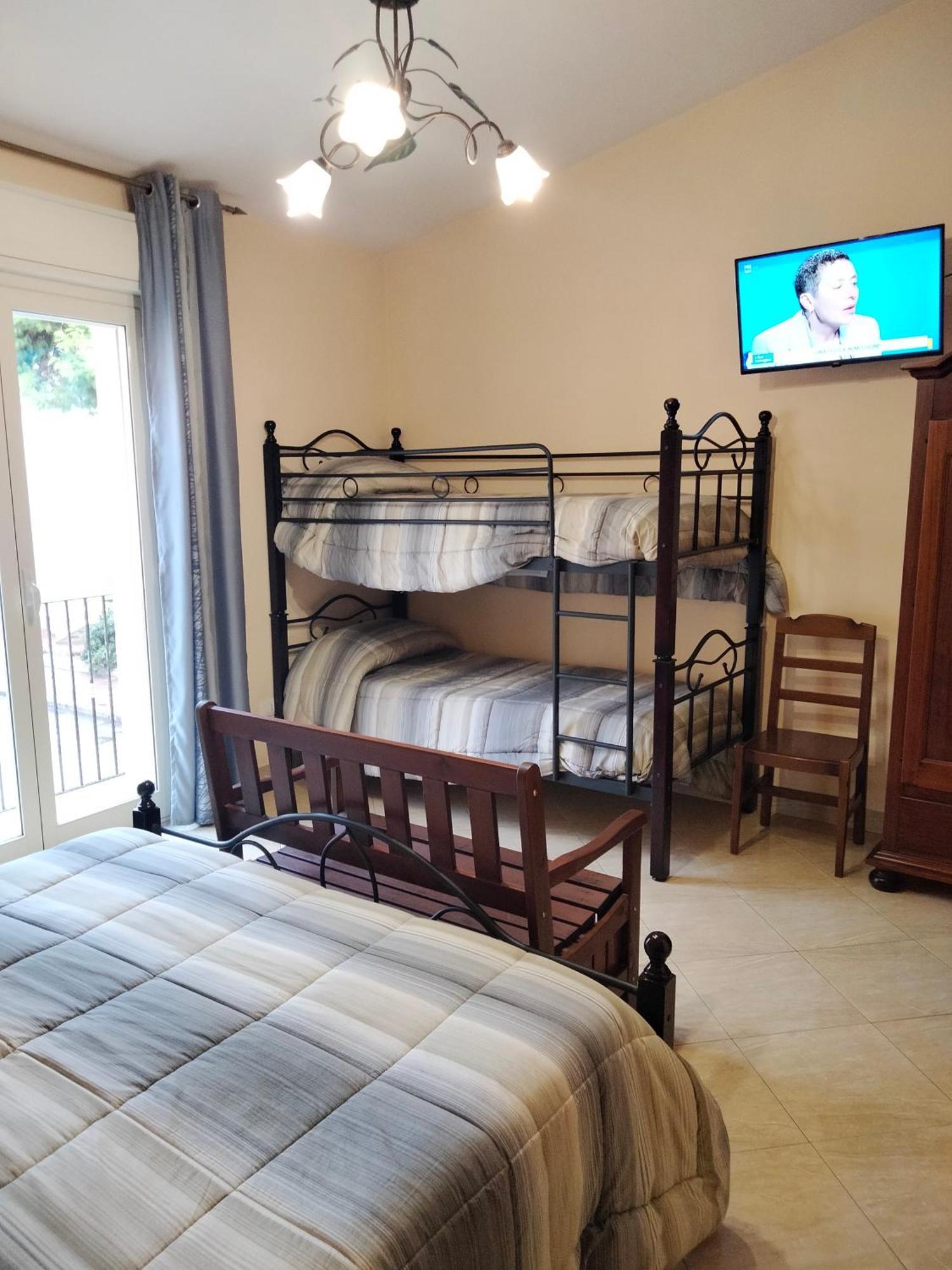 The Best Rooms & Apartments - Parcheggia Gratis Sotto Casa Ed Entra - Мадзара-дель-Валло Екстер'єр фото