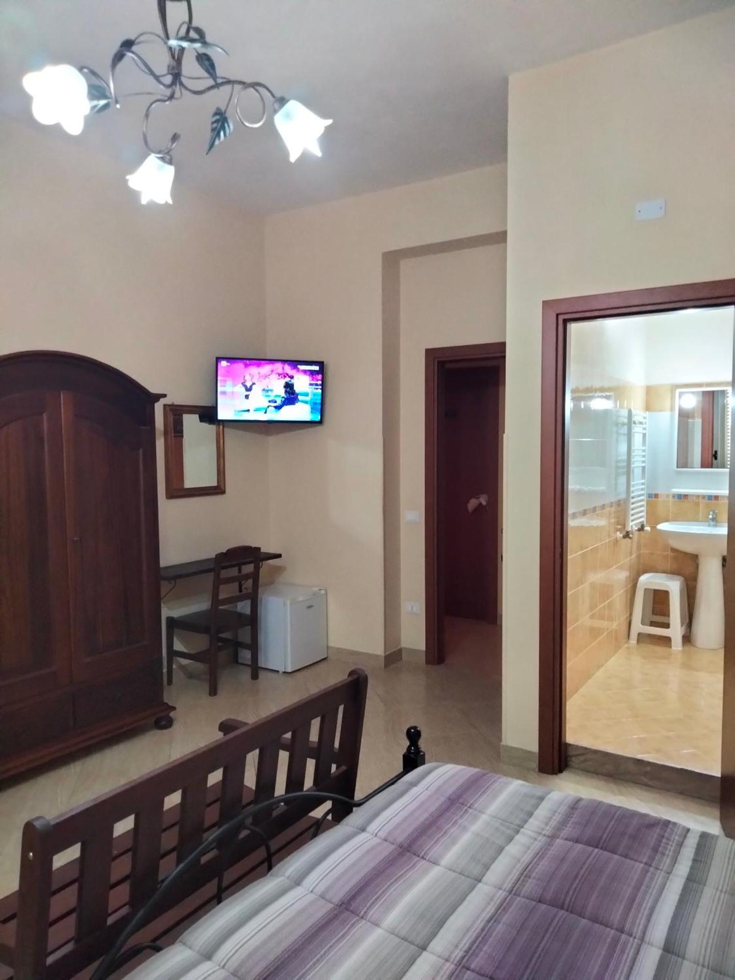 The Best Rooms & Apartments - Parcheggia Gratis Sotto Casa Ed Entra - Мадзара-дель-Валло Екстер'єр фото