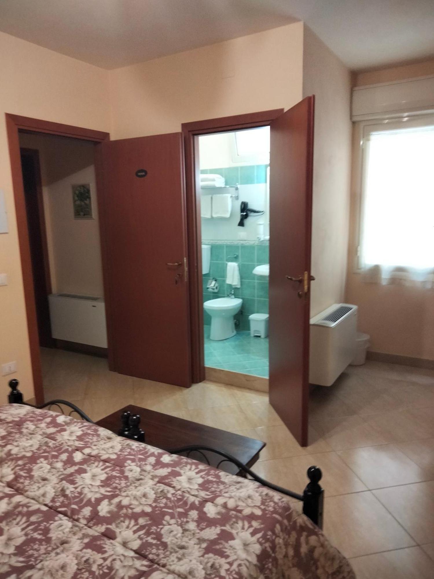 The Best Rooms & Apartments - Parcheggia Gratis Sotto Casa Ed Entra - Мадзара-дель-Валло Екстер'єр фото