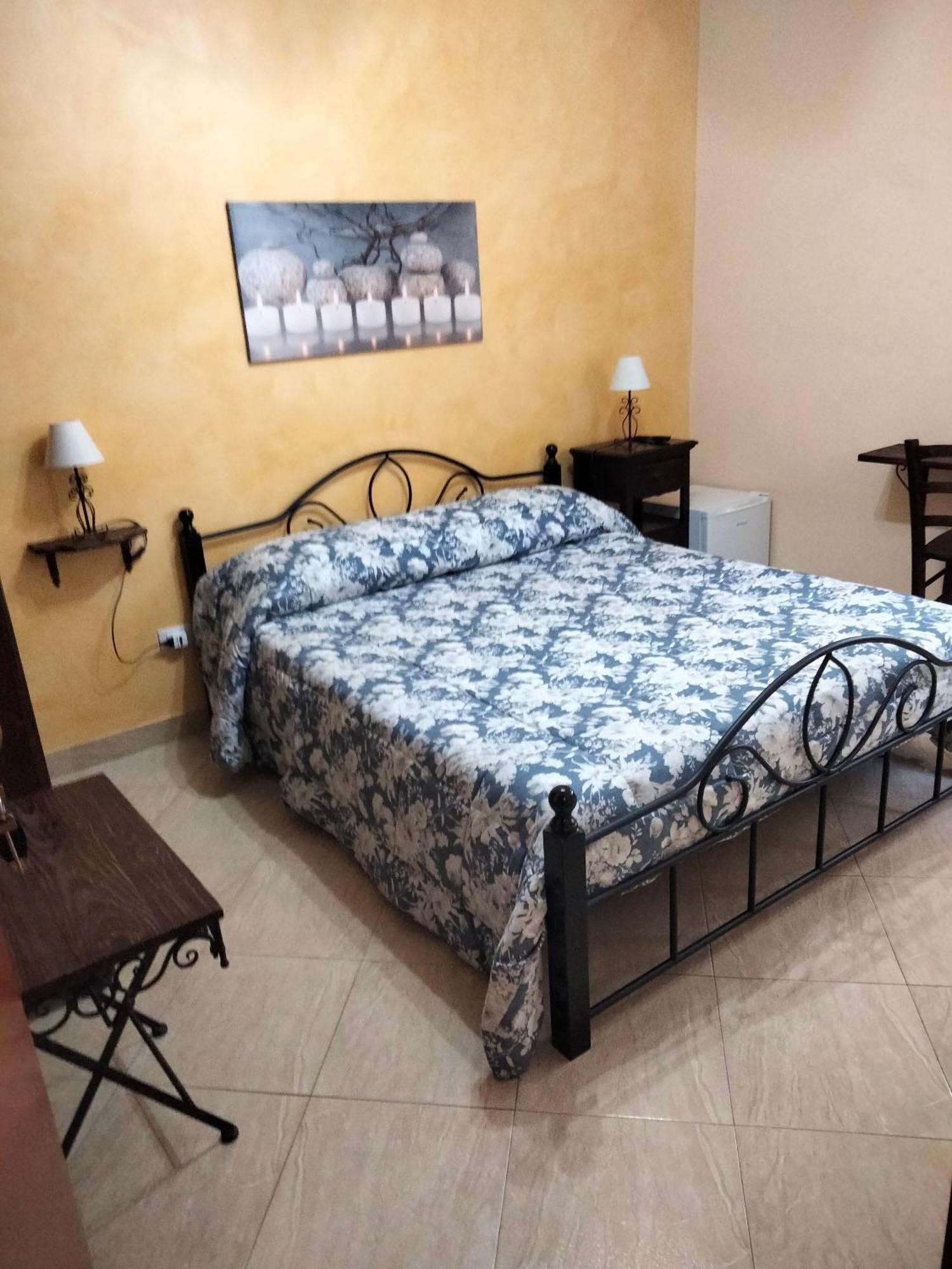 The Best Rooms & Apartments - Parcheggia Gratis Sotto Casa Ed Entra - Мадзара-дель-Валло Екстер'єр фото