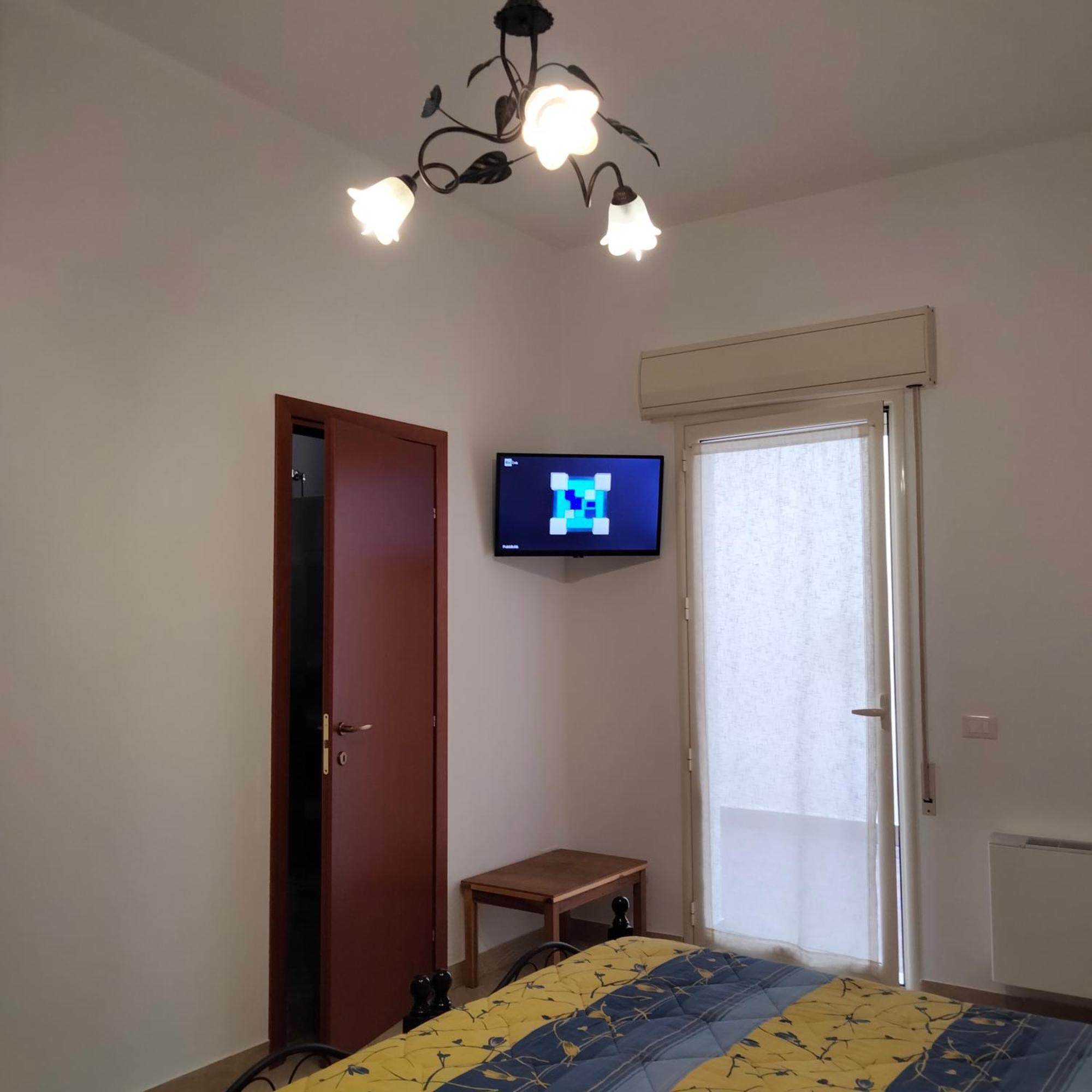 The Best Rooms & Apartments - Parcheggia Gratis Sotto Casa Ed Entra - Мадзара-дель-Валло Номер фото